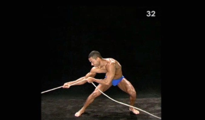  קЄbackward rope pull  side view